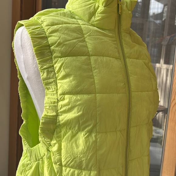 Free People FP movement Pippa packable puffed vest - Picture 7 of 10